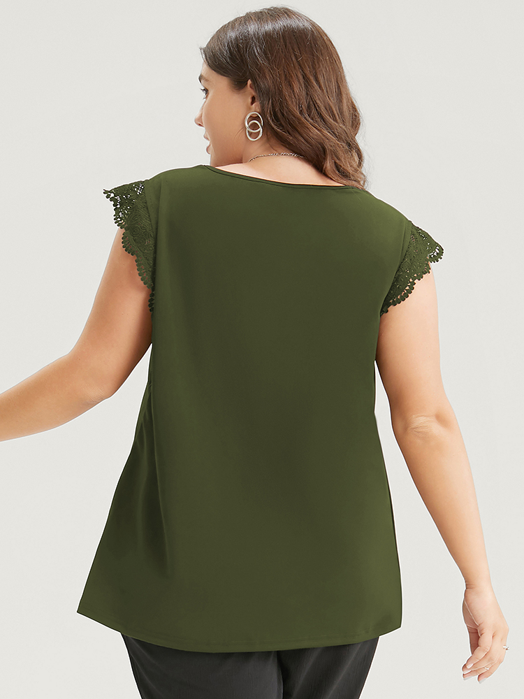 

Plus Size Solid Scalloped Trim Contrast Lace Tank Top Women ArmyGreen Elegant Lace V-neck Dailywear Tank Tops Camis BloomChic