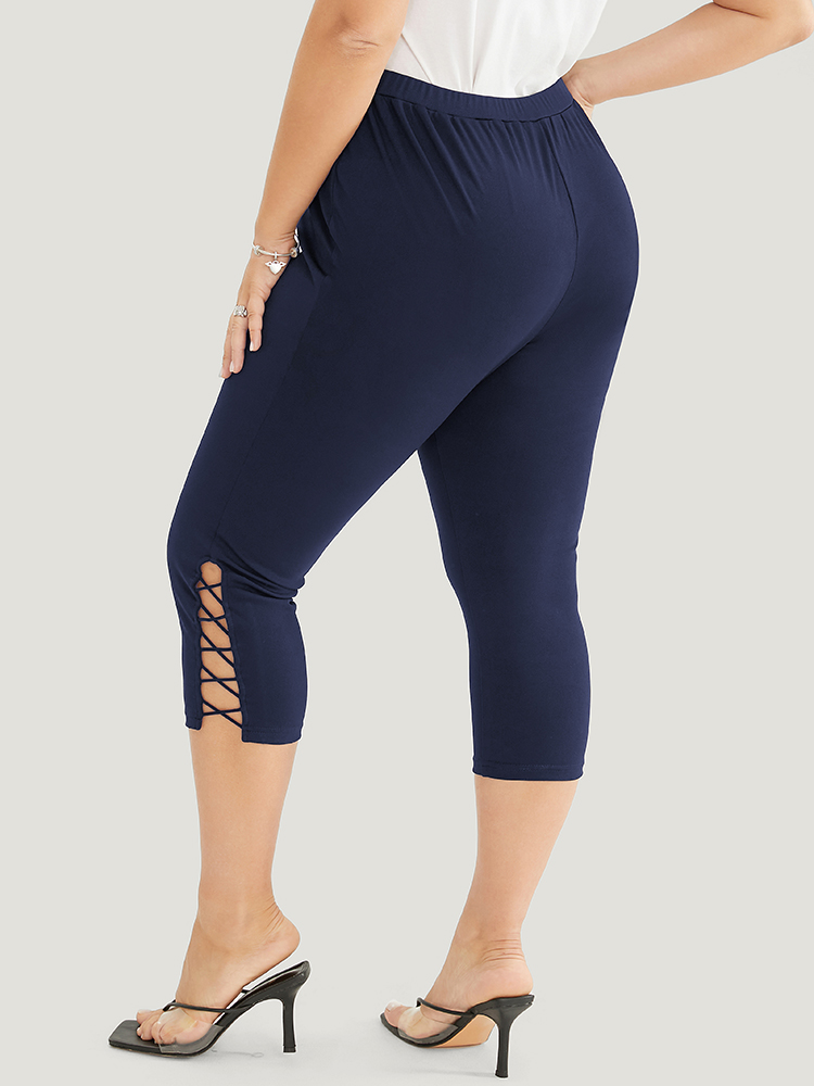 

Plus Size Solid Crisscross Hem Skinny Leggings Women DarkBlue Casual High stretch Skinny Mid Rise Dailywear Leggings BloomChic