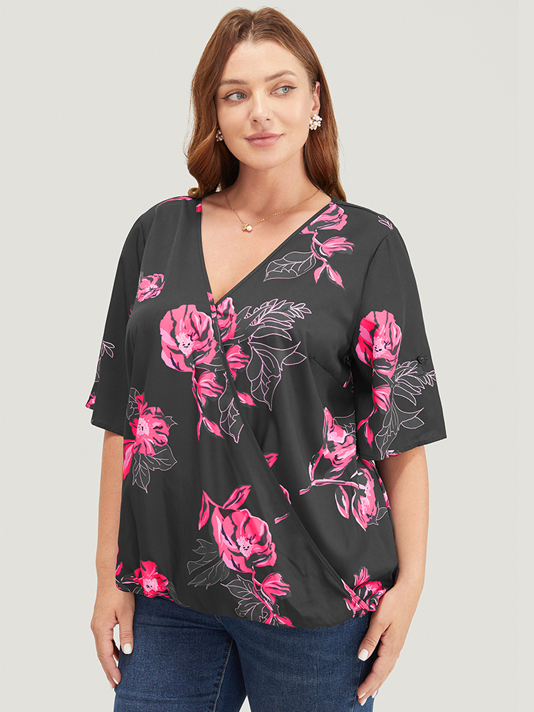 

Plus Size Black Floral Print Cuffed Sleeve Wrap Blouse Women Elegant Short sleeve V-neck Dailywear Blouses BloomChic
