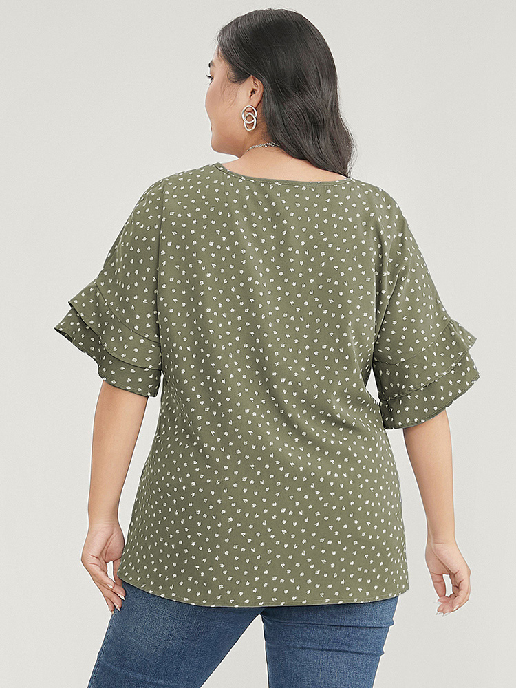 

Plus Size Mint Allover Print V Neck Ruffle Tiered Sleeve Blouse Women Elegant Short sleeve V-neck Dailywear Blouses BloomChic