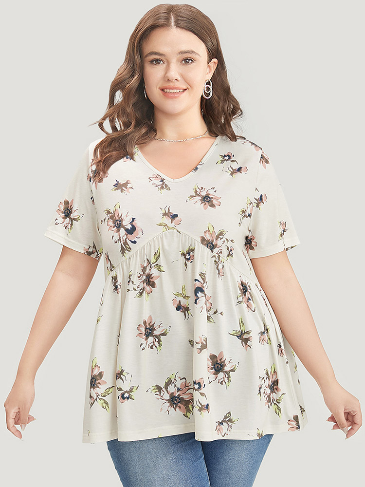 

Plus Size Floral Print Flutter Hem V Neck T-shirt Apricot V-neck Short sleeve Elegant Jersey Tops