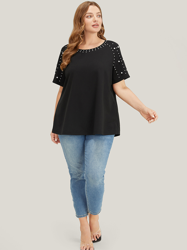 Plus Size Women Dailywear Plain Beaded Raglan sleeve Short sleeve Round Neck Elegant T-shirts BloomChic 