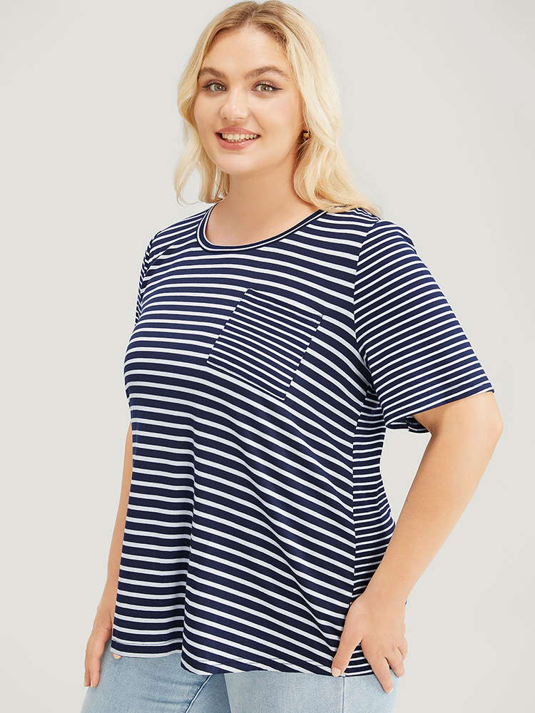 Plus Size Women Dailywear Striped Regular Sleeve Short sleeve Round Neck Casual T-shirts BloomChic 