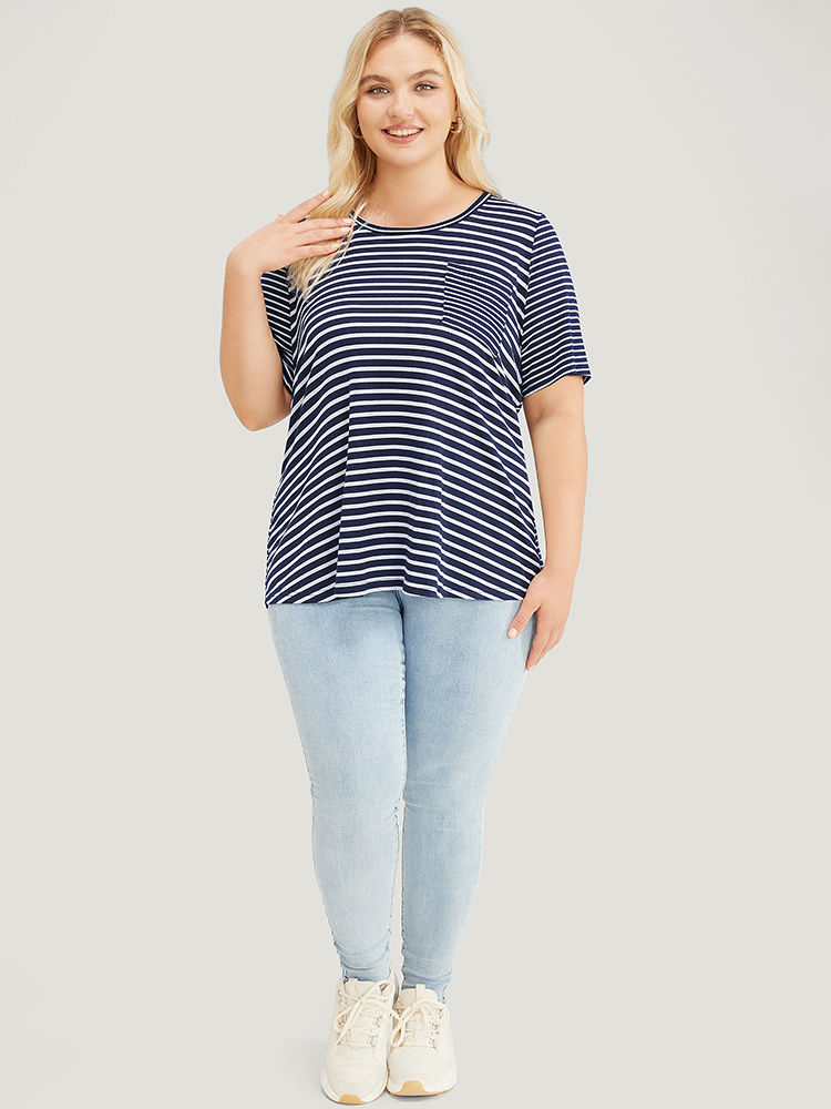 Plus Size Women Dailywear Striped Regular Sleeve Short sleeve Round Neck Casual T-shirts BloomChic 