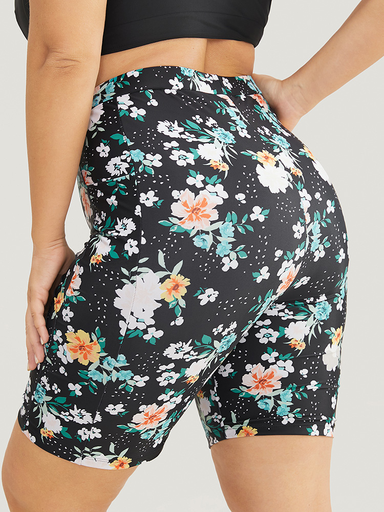 

Plus Size High Waist Pocket Side Swim Shorts Women's Swimwear BlackFlower Beach Plain High stretch Skinny High Rise Curve Swim Bottoms BloomChic