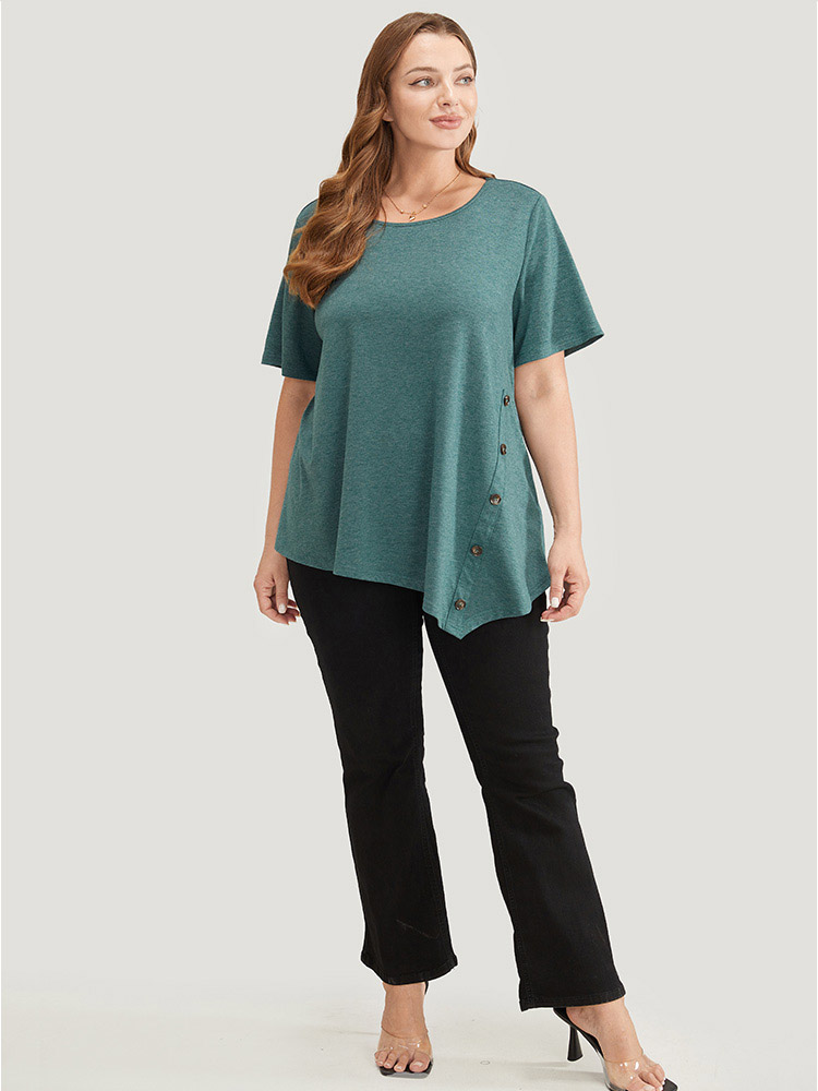 

Plus Size Solid Asymmetrical Hem Button Detail Ruffles T-shirt DarkGreen Round Neck Short sleeve Casual Jersey Tops