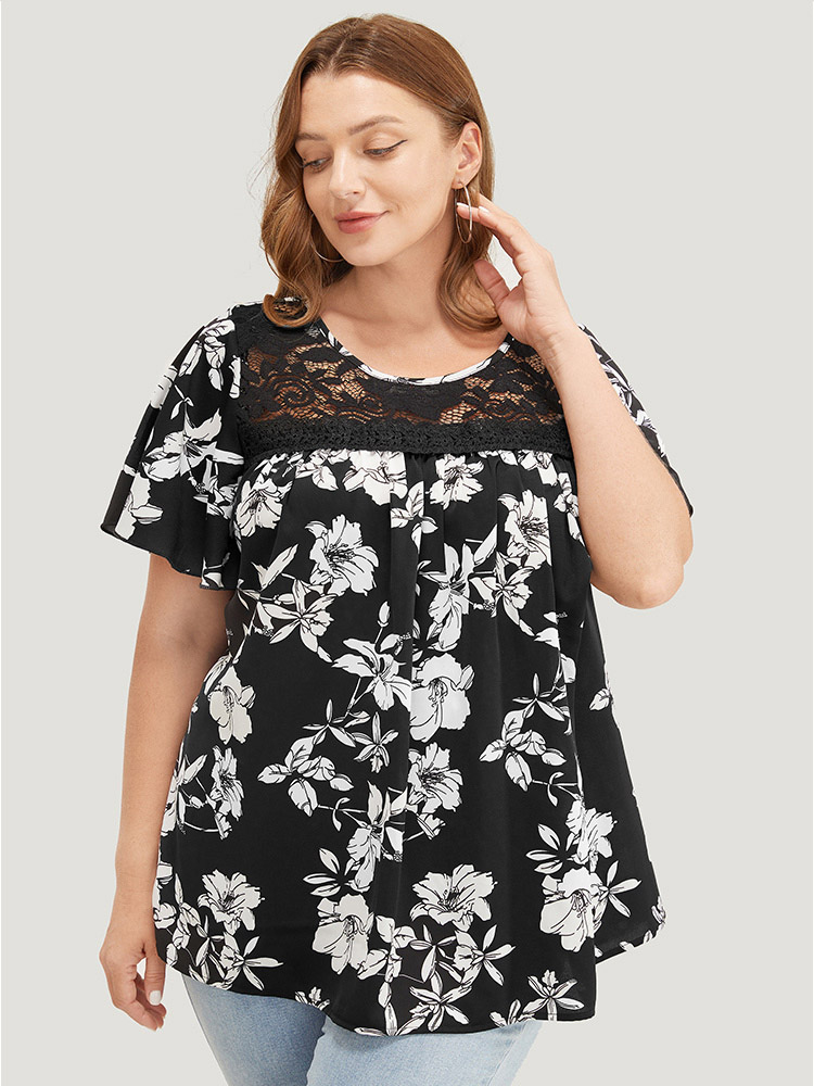 

Plus Size BlackFlower Floral Print Gathered Lace Patchwork Blouse Women Elegant Short sleeve Round Neck Dailywear Blouses BloomChic