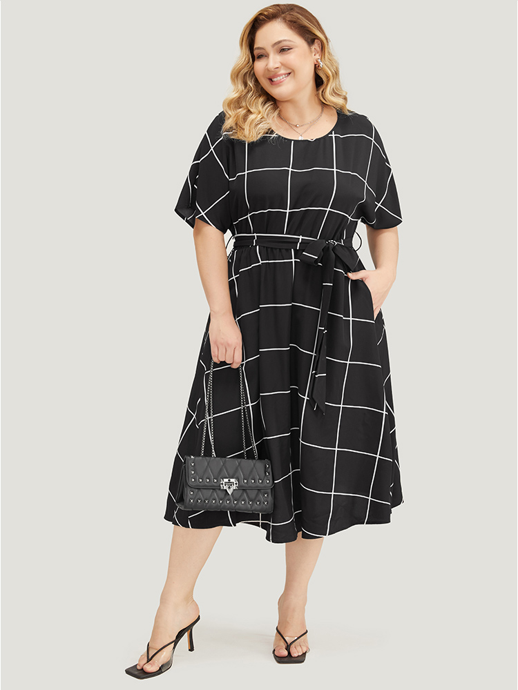 

Plus Size Plaid Print Pocket Belted Ruffle Hem Dolman Sleeve Dress Black Women Office Cross straps Round Neck Short sleeve Curvy Midi Dress BloomChic