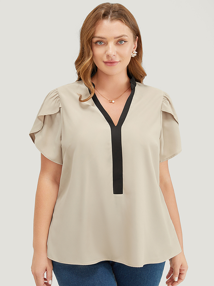 

Plus Size Champagne Plain Contrast Trim Split Petal Sleeve Blouse Women Office Short sleeve Stand-up collar Dailywear Blouses BloomChic