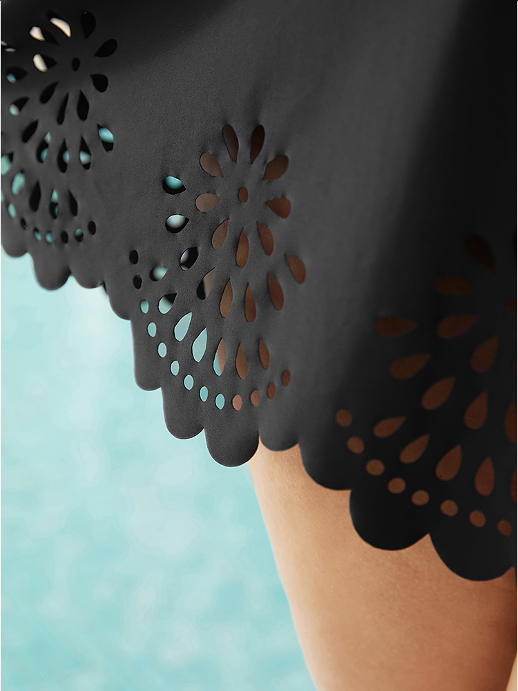 Plus Size Laser Cut Ruched Drawstring A Line Swim Dress Women`s Swimwear Black Beach Bodycon Heart neckline High stretch Curve Swim Dresses BloomChic 12/L 