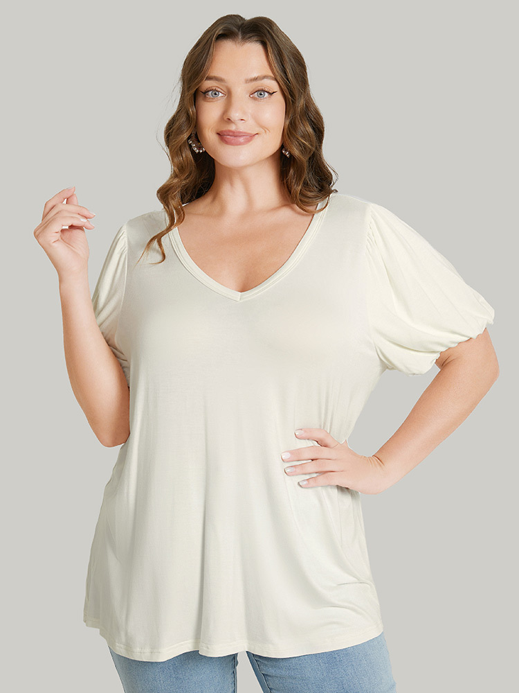 Plus Size Women Dailywear Plain Puff Sleeve Short sleeve V-neck Elegant T-shirts BloomChic 