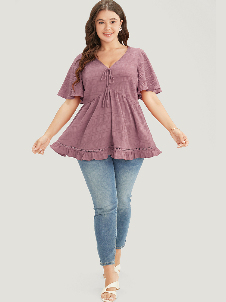 

Plus Size Mauve Solid Textured Knot Lace Ruffle Trim Blouse Women Elegant Short sleeve V-neck Dailywear Blouses BloomChic