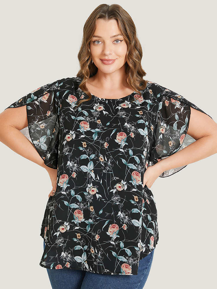 Plus Size Women Dailywear Floral Regular Sleeve Short sleeve Round Neck Elegant Blouses BloomChic 