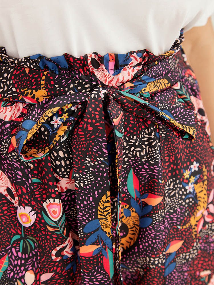 Plus Size Cat & Floral Print Paperbag Waist Belted Pocket Shorts Women Multicolor Casual Belted Dailywear Shorts BloomChic 14-16/1X 