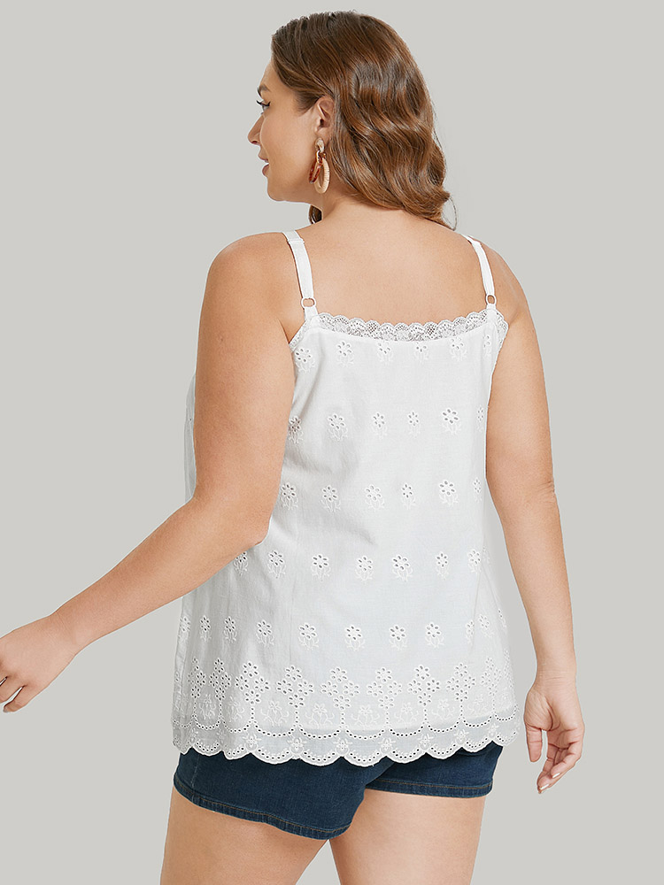 

Plus Size Plain Lace Trim Broderie Anglaise Button Detail Cami Top Women White Vacation Adjustable Straps Spaghetti Strap Dailywear Tank Tops Camis BloomChic