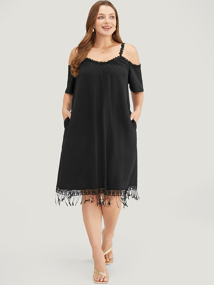 

Plus Size Solid Cold Shoulder Pocket Lace Fringe Hem Dress Black Women Casual Plain Cold Shoulder Short sleeve Curvy Knee Dress BloomChic