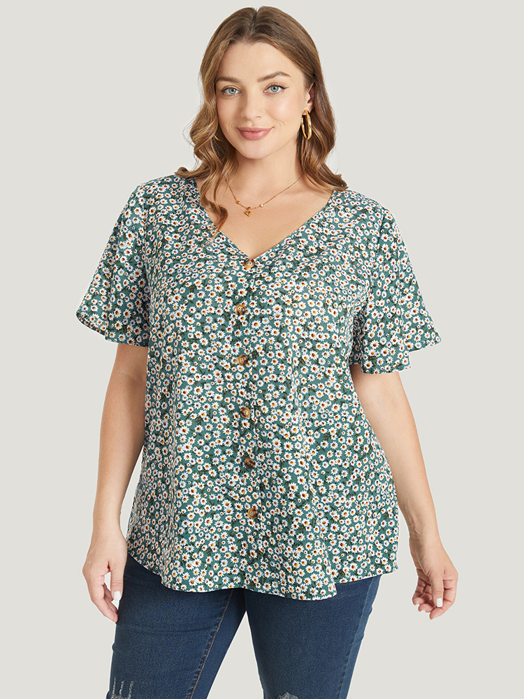 Plus Size Women Dailywear Ditsy Floral Ruffle Sleeve Short sleeve V-neck Elegant Blouses BloomChic 
