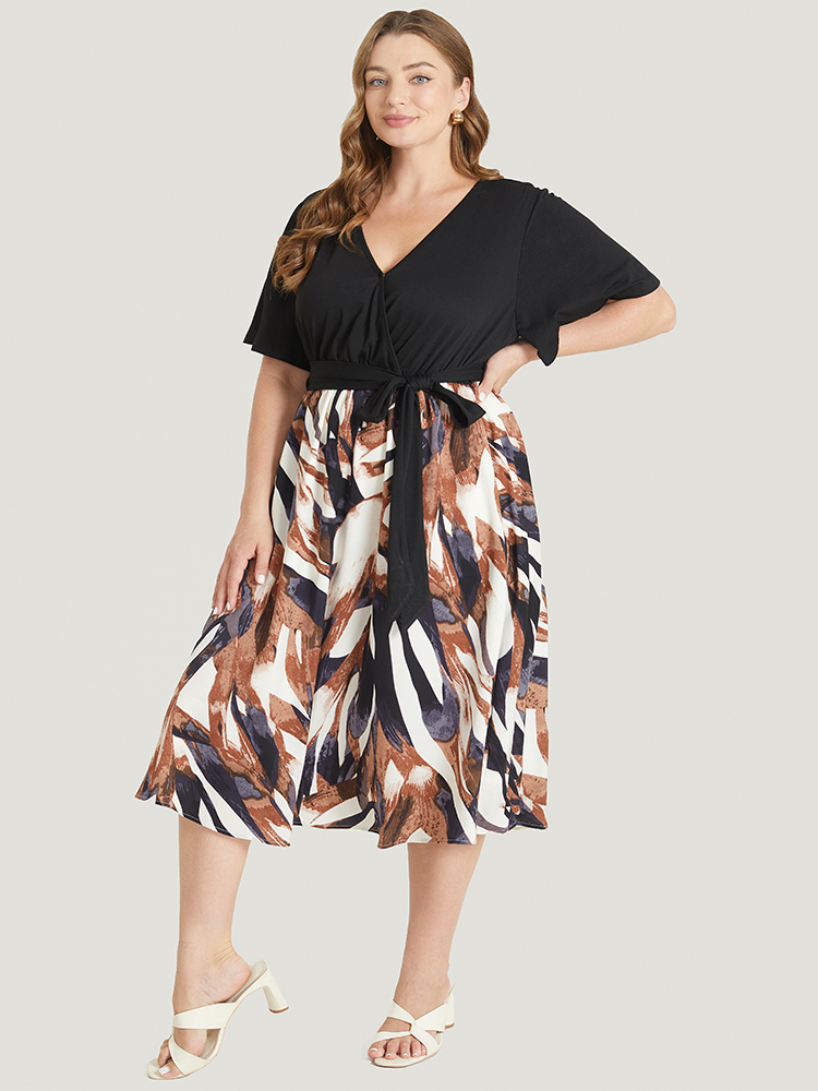 Plus Size Women Dailywear Geometric Lined Ruffle Sleeve Short sleeve V-neck Pocket Belt Office Dresses BloomChic 