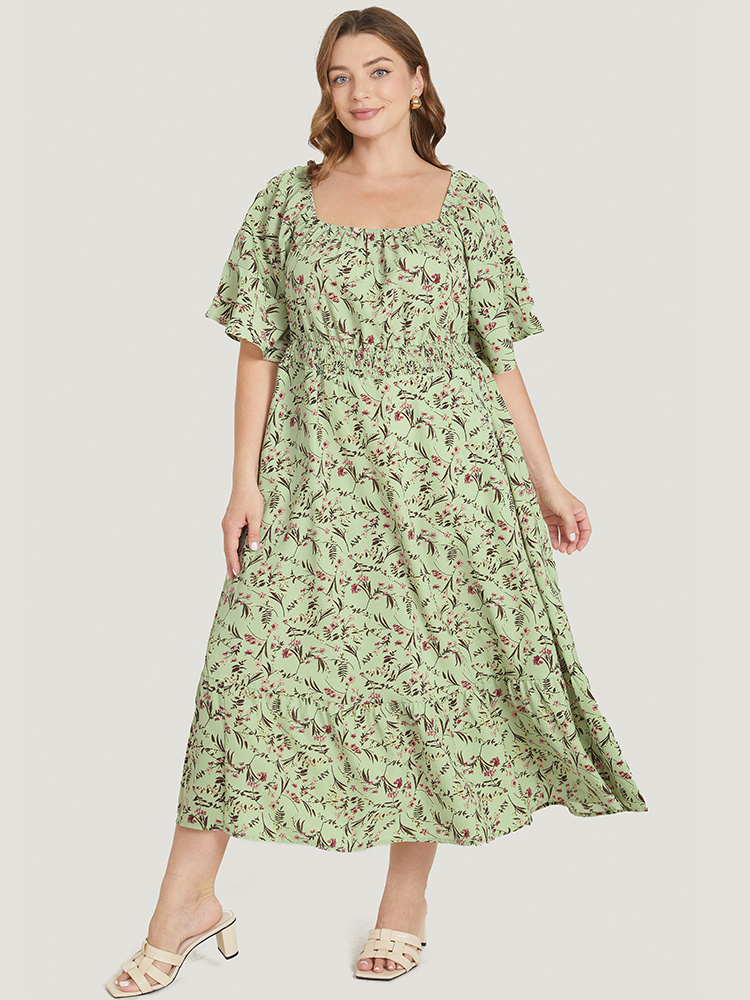 

Plus Size Ditsy Floral Pocket Square Neck Shirred Ruffles Dress LightGreen Women Elegant Non Square Neck Short sleeve Curvy Midi Dress BloomChic