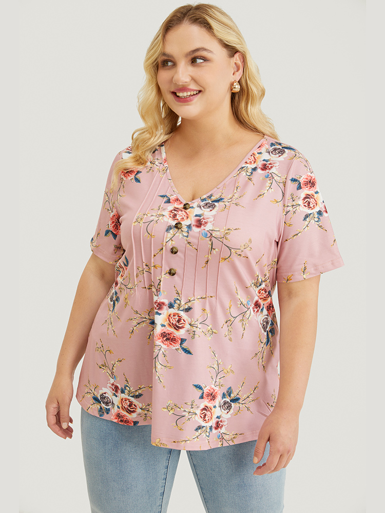 

Plus Size Floral Print Button Detail Pleated V Neck T-shirt Rouge Women Casual Floral V-neck Dailywear T-shirts BloomChic