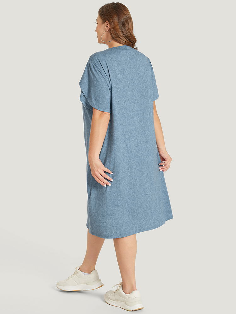 

Plus Size Letter & Heart Print Pocket Split Petal Sleeve Dress LightBlue Women Printed V-neck Short sleeve Curvy Midi Dress BloomChic