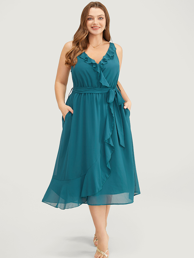 

Plus Size Plain Belted Pocket Ruffle Trim Surplice Neck Cami Dress Cyan Women Elegant Adjustable Straps V-neck Sleeveless Curvy Midi Dress BloomChic