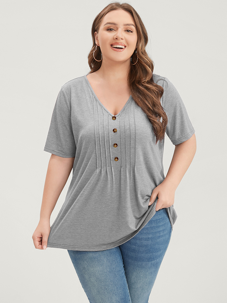 

Plus Size Solid Pleated Front Button Detail V Neck T-shirt Gray Women Casual Button Plain V-neck Everyday T-shirts BloomChic