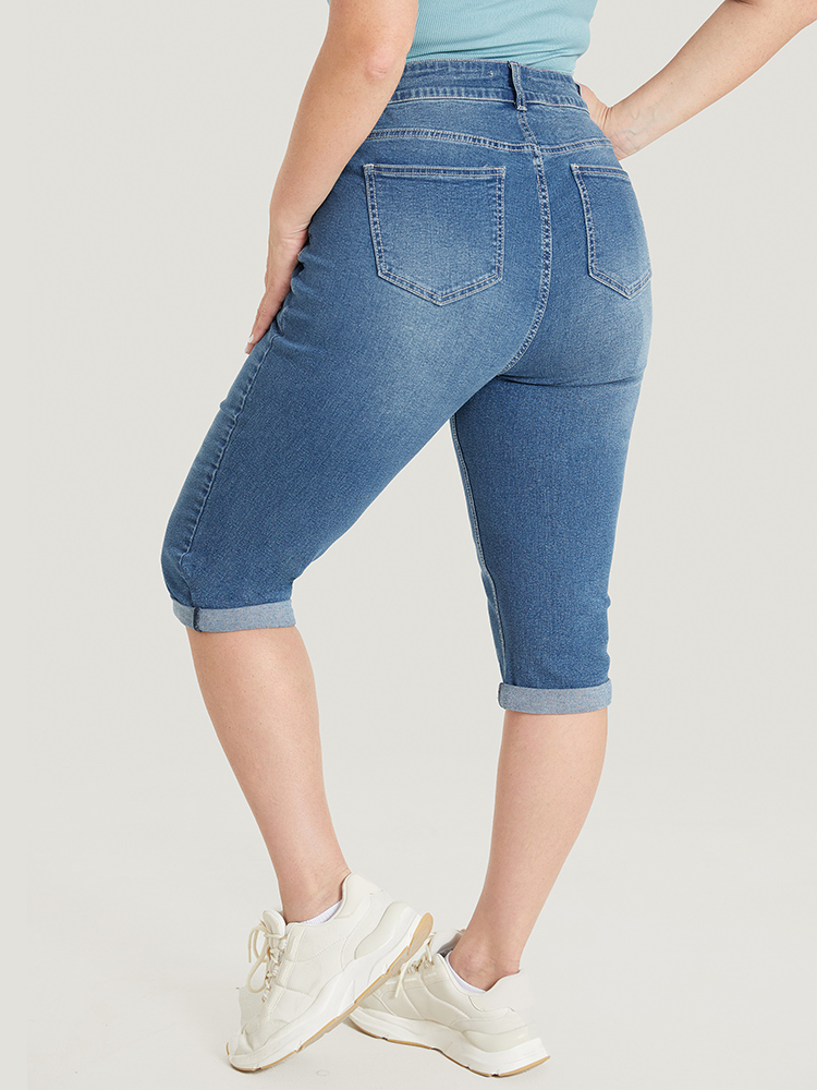 

Plus Size Slightly Stretchy High Rise Dark Wash Roll Hem Knee Denim Shorts Women Stone Casual Plain Pocket Low stretch Pocket Jeans BloomChic