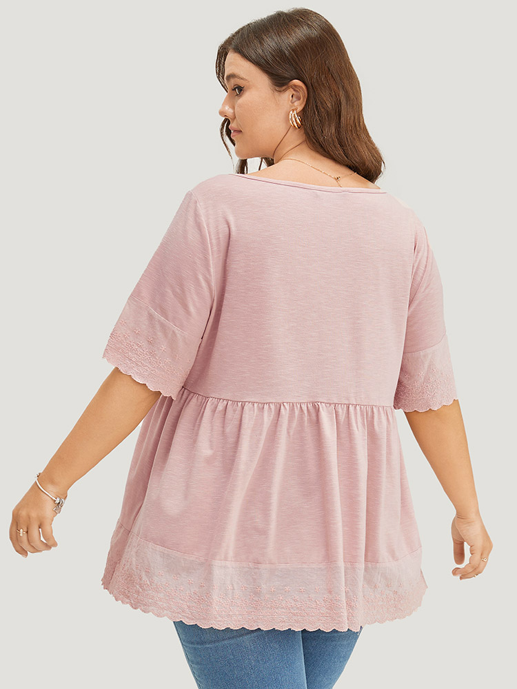 

Plus Size Solid Button Up Lace Scalloped Trim T-shirt MistyRose Elegant Jersey Tops