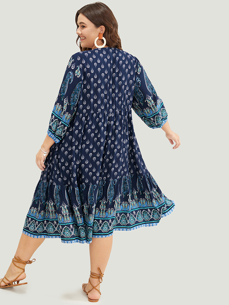 

Plus Size Bandana Print Ruffles Lantern Sleeve Pocket Tassels Tie Neck Dress Indigo Women Vacation Tassels Tie Neck Elbow-length sleeve Curvy Midi Dress BloomChic