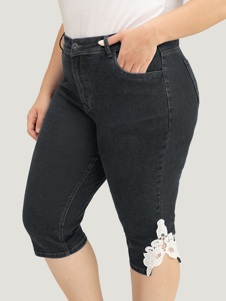 Very Stretchy High Rise Medium Wash Guipure Lace Knee Denim Shorts BloomChic 