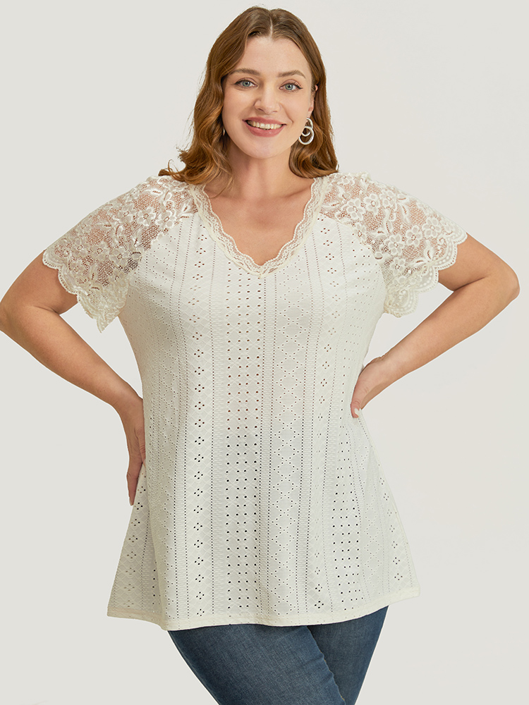 

Plus Size Plain Lace Raglan Sleeve Broderie Anglaise Scalloped Trim T-shirt Ivory Elegant Jersey Tops