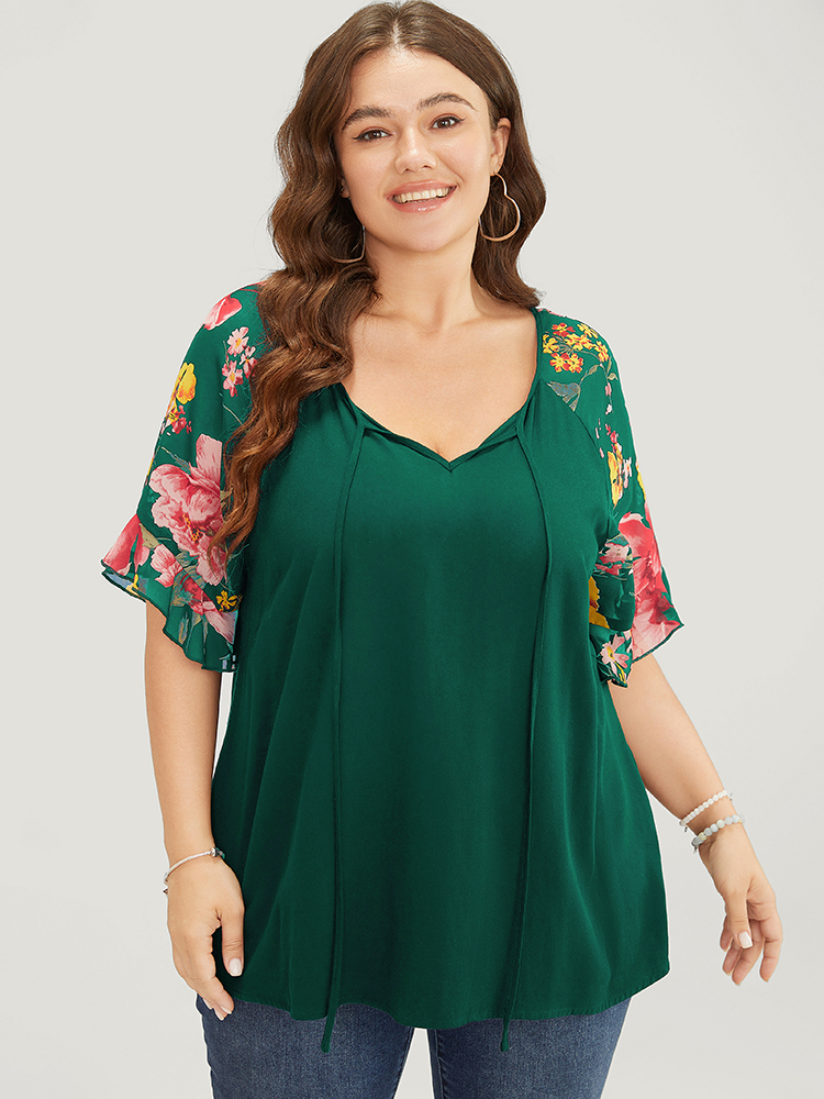 Plus Size Women Dailywear Floral Cross straps Raglan sleeve Short sleeve Tie Neck Elegant Blouses BloomChic 