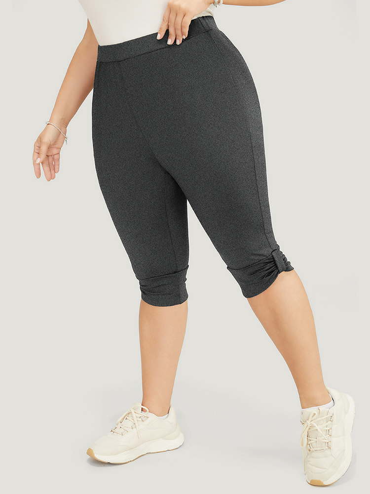 Plus Size Skinny Ruched Detail Knee Leggings Women DimGray Casual High stretch Skinny High Rise Dailywear Leggings BloomChic 28/5X 