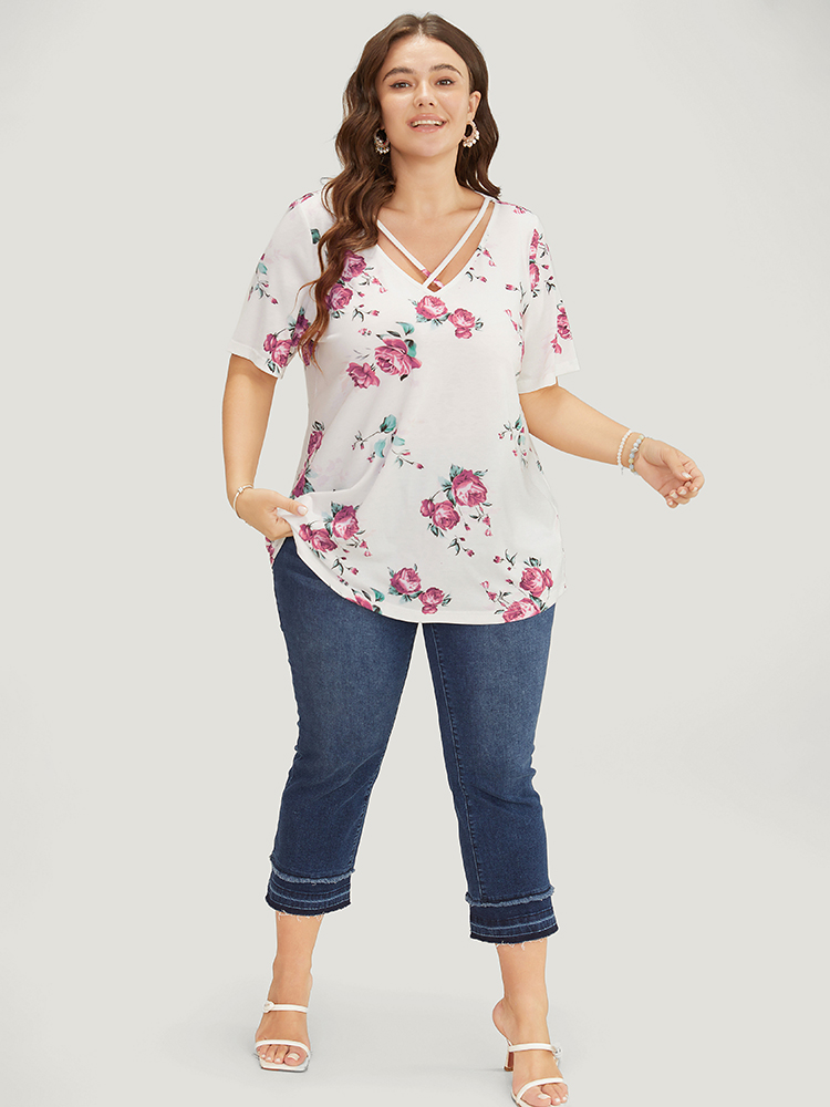 Plus Size Floral Crisscross V Neck T-shirt Multicolor Women Elegant Floral V-neck Everyday T-shirts BloomChic 14-16/1X 