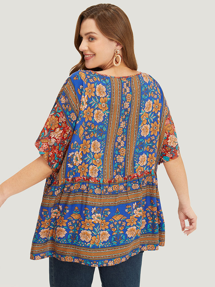 Plus Size Scarlet Bandana Print Tie Neck Tassels Batwing Sleeve Blouse Women Vacation Short sleeve Tie Neck Dailywear Blouses BloomChic 26/4X 
