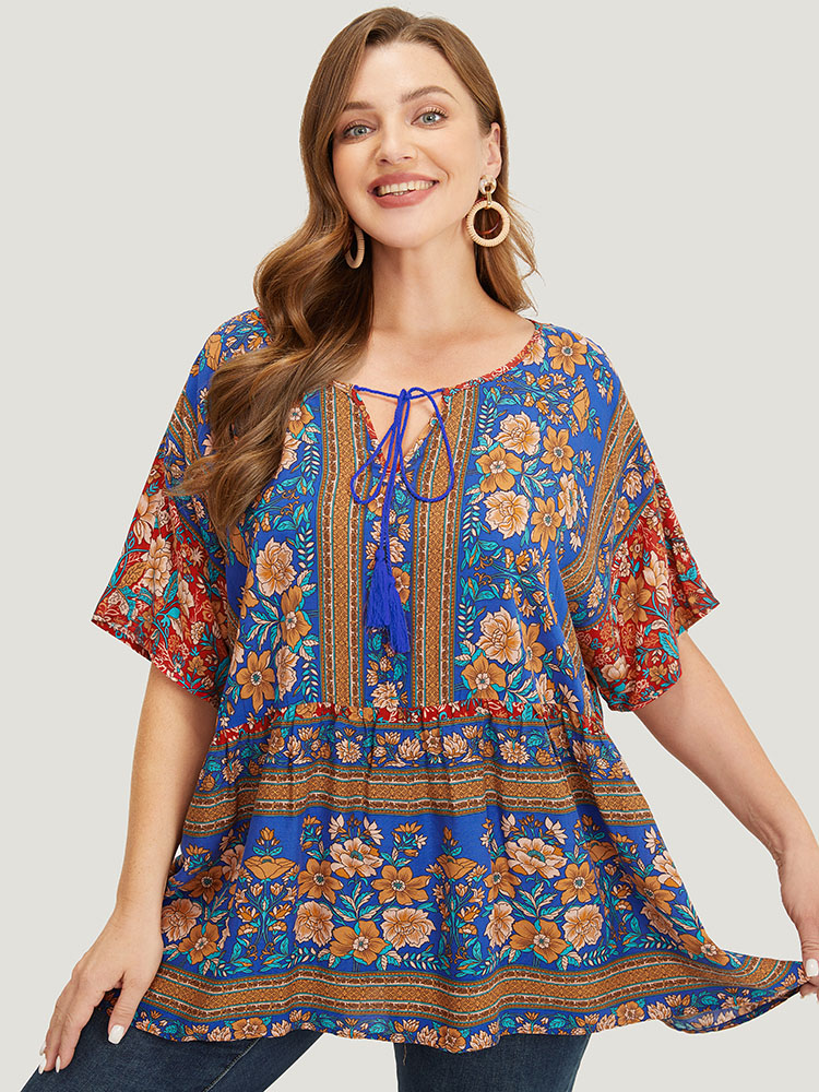 Plus Size Scarlet Bandana Print Tie Neck Tassels Batwing Sleeve Blouse Women Vacation Short sleeve Tie Neck Dailywear Blouses BloomChic 26/4X 