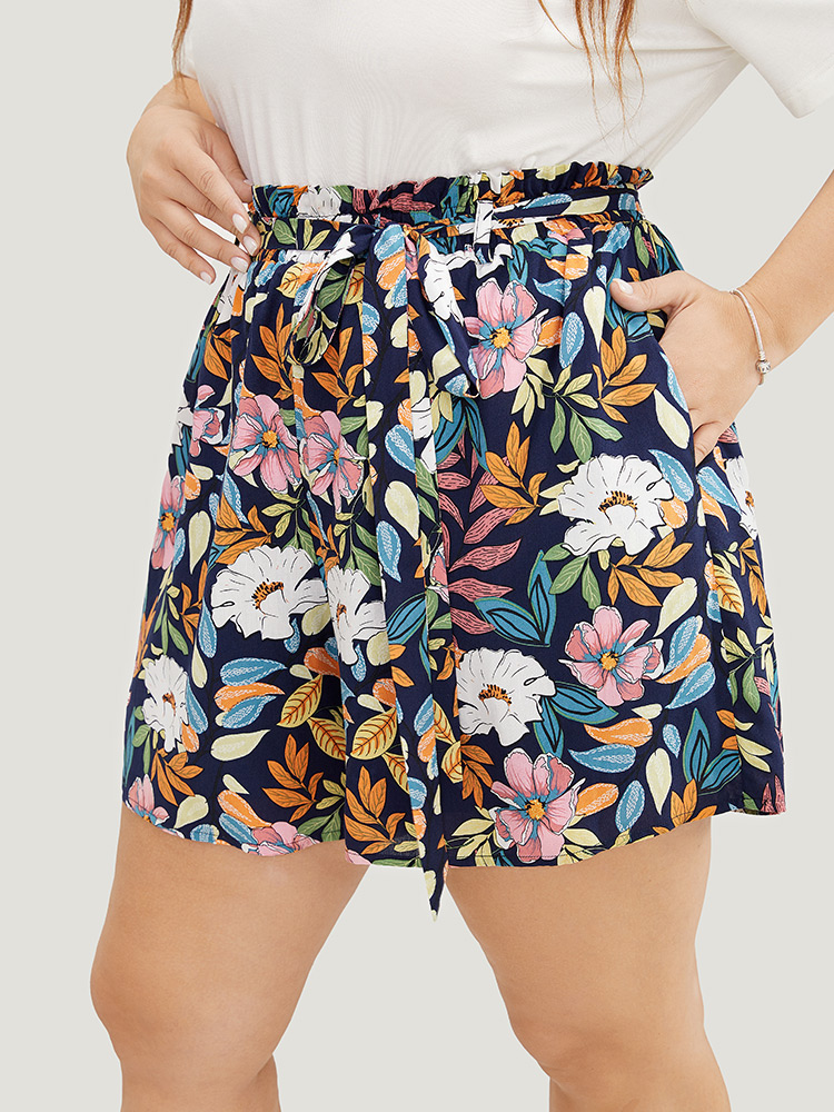 

Plus Size Tropical Print Paperbag Waist Pocket Belt Shorts Women Indigo Vacation Elastic Waist Loose Dailywear Shorts BloomChic