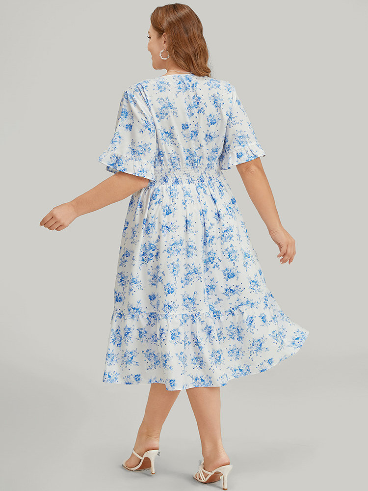 Plus Size Floral Ruffle Trim Button Detail Pocket Shirred Waist Dress Blue Women Elegant Lined V-neck Short sleeve Curvy Midi Dress BloomChic 10/M 