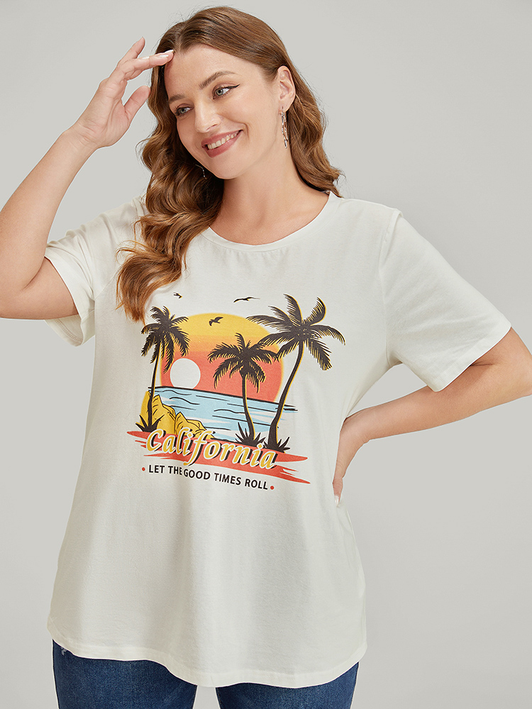 

Plus Size Letter & Coconut Tree Print Crew Neck Graphic Tee White Women Casual Tropical Round Neck Dailywear T-shirts BloomChic