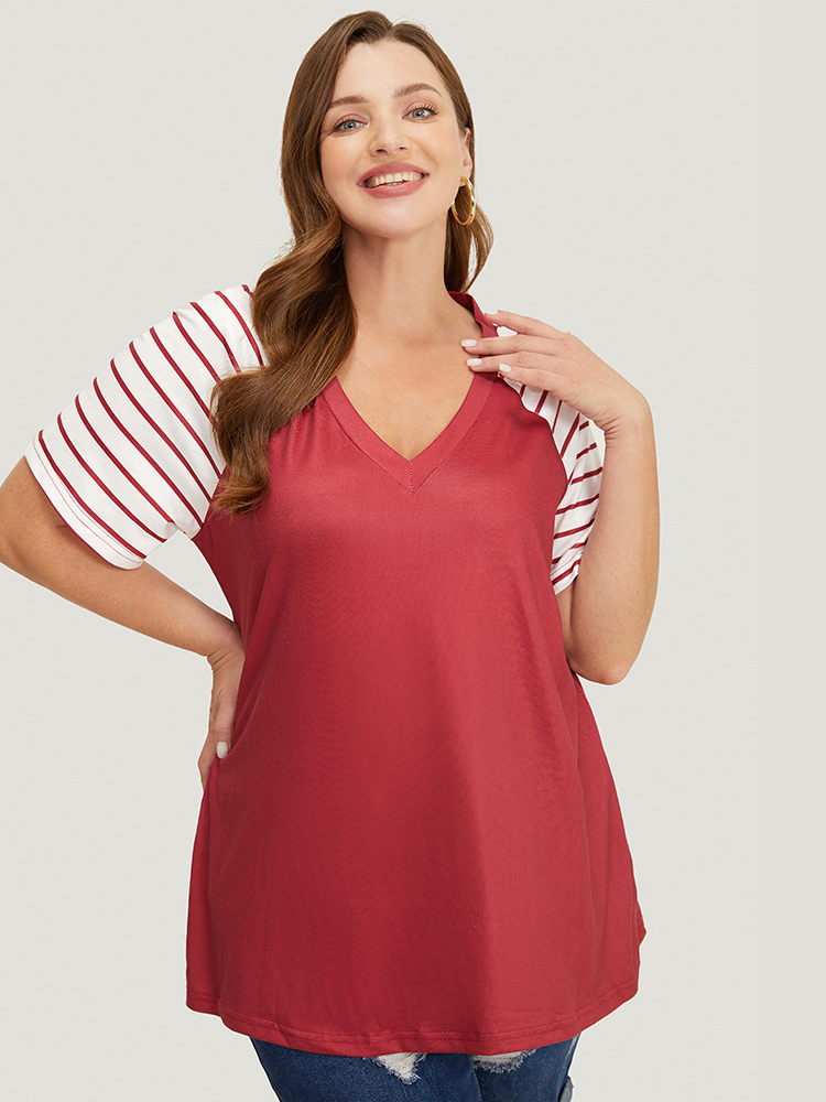 

Plus Size Striped Contrast Raglan Sleeve V Neck T-shirt Scarlet Women Casual Patchwork Striped V-neck Dailywear T-shirts BloomChic