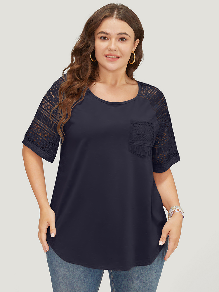 Plus Size Solid Pocket Contrast Lace Raglan Sleeve Arc Hem T-shirt Indigo Women Elegant Arc Hem Plain Round Neck Dailywear T-shirts BloomChic 12/L 