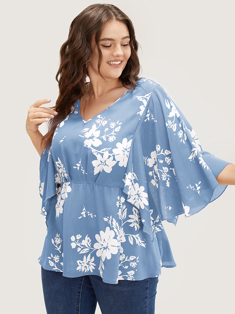 

Plus Size Stone Floral Printed Plicated Detail Flutter Sleeve Blouse Women Elegant Short sleeve V-neck Dailywear Blouses BloomChic