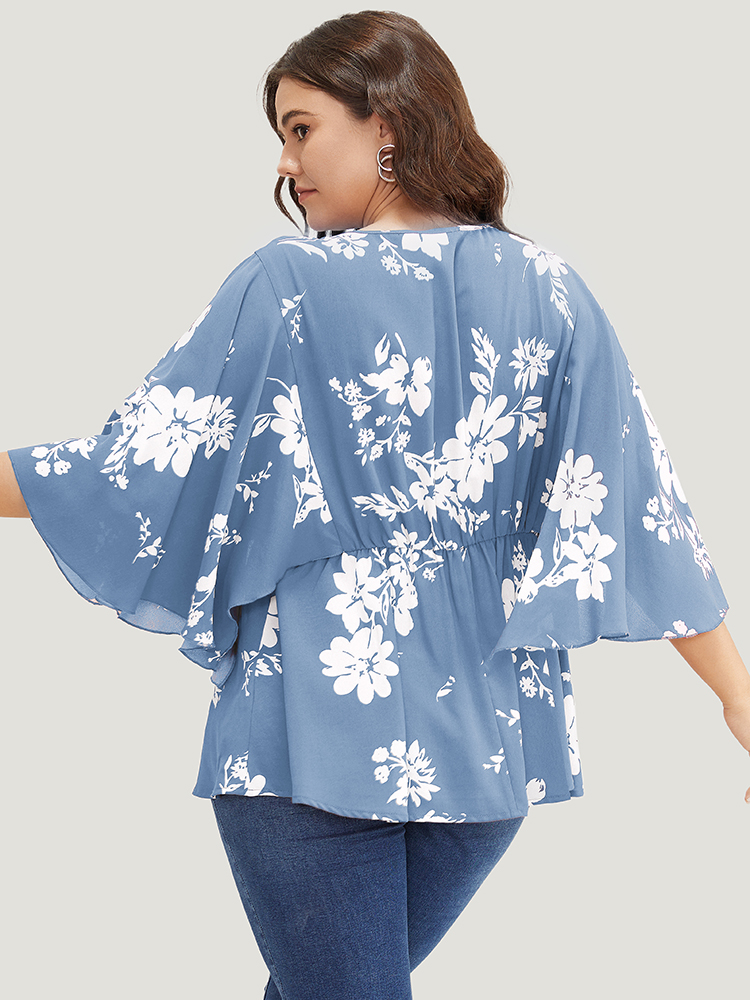 

Plus Size Stone Floral Printed Plicated Detail Flutter Sleeve Blouse Women Elegant Short sleeve V-neck Dailywear Blouses BloomChic