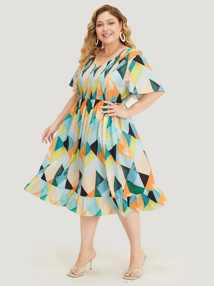 Plus Size Women Dailywear Geometric Gathered Ruffle Sleeve Short sleeve V-neck Pocket Elegant Dresses BloomChic 