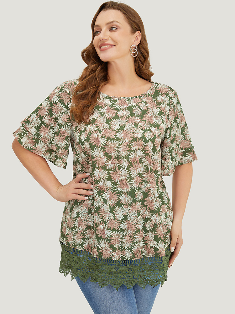 Plus Size Women Dailywear Plants Patchwork Ruffle Sleeve Short sleeve Round Neck Vacation Blouses BloomChic 
