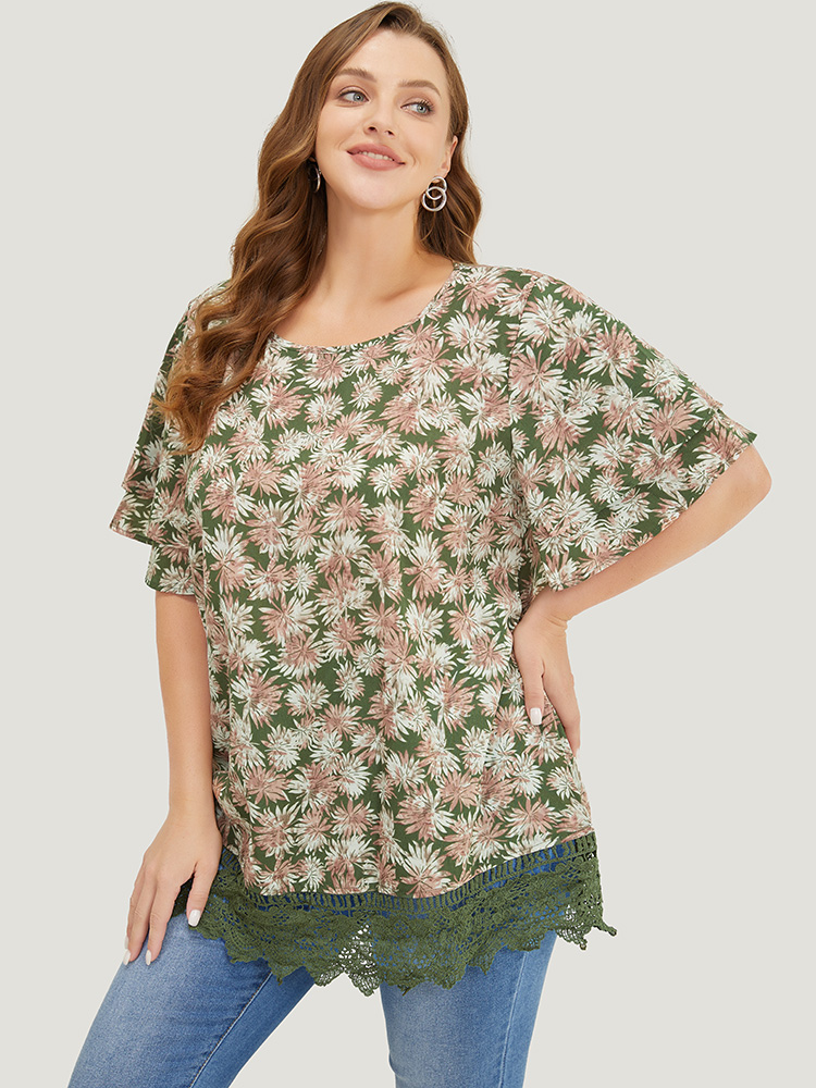 Plus Size Women Dailywear Plants Patchwork Ruffle Sleeve Short sleeve Round Neck Vacation Blouses BloomChic 
