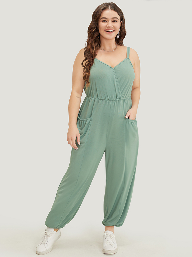 

Plus Size Mint Plain Pocket Wrap Cami Jumpsuit Women Casual Sleeveless Spaghetti Strap Dailywear Loose Jumpsuits BloomChic