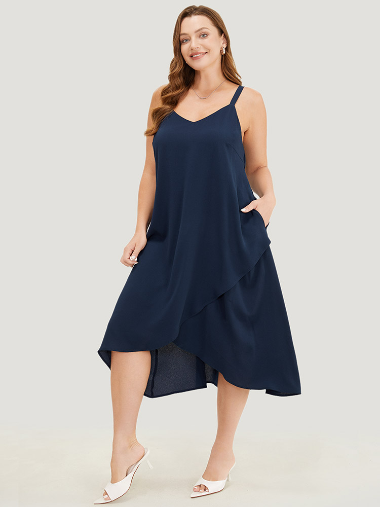 

Plus Size Plain Asymmetrical Hem Adjustable Straps Pocket Cami Dress Indigo Women Elegant Adjustable Straps Spaghetti Strap Sleeveless Curvy Midi Dress BloomChic