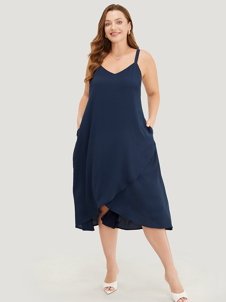 

Plus Size Plain Asymmetrical Hem Adjustable Straps Pocket Cami Dress Indigo Women Elegant Adjustable Straps Spaghetti Strap Sleeveless Curvy Midi Dress BloomChic